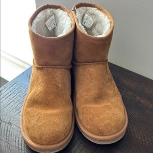 Koolaburra Tan Suede Boots